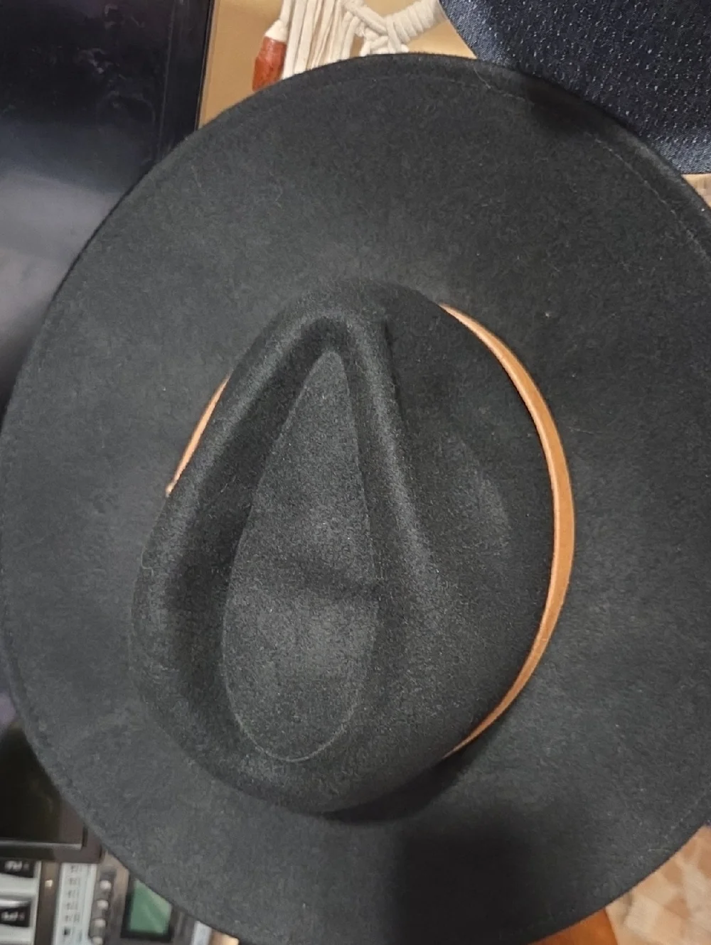 Black Carly Jean Los Angeles Benton Wool hat Size Medium Leather New With Tags